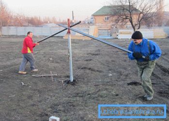 Бурэнне свідравін для падмурка ўручную Бурэнне свідравін для падмурка ўручную