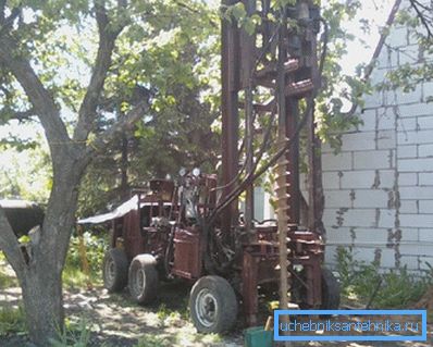 Буравая ўстаноўка ў дзеянні Буравая ўстаноўка ў дзеянні