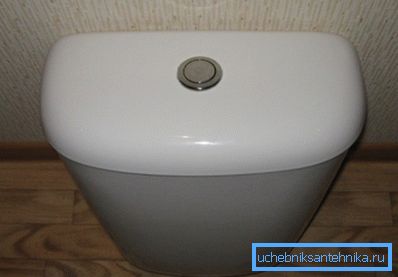 Часцей за ўсё бак выраблены з керамікі. Часцей за ўсё бак выраблены з керамікі.