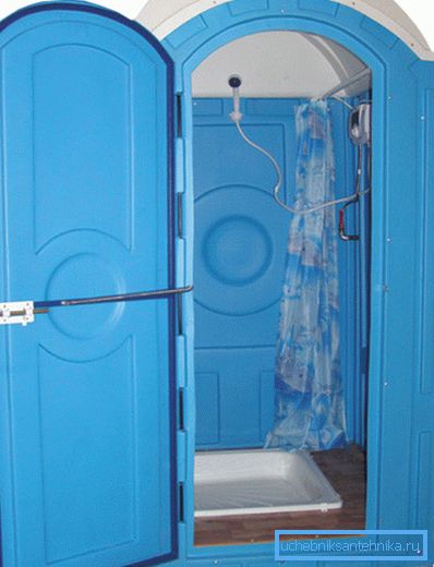 Дачная або будаўнічая душавая кабіна патрэбна для забеспячэння гігіены ў месцах, дзе з гэтым узнікаюць цяжкасці
