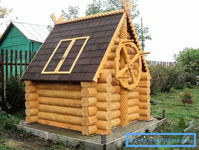 Драўляны зруб для студні - выдатнае дэкаратыўнае рашэнне Драўляны зруб для студні - выдатнае дэкаратыўнае рашэнне