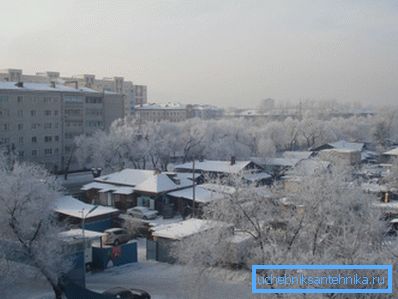 Для Амурскай вобласці характэрныя даволі суровыя зімы. Для Амурскай вобласці характэрныя даволі суровыя зімы.