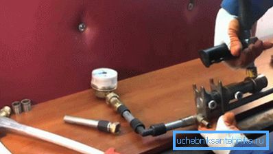 Для працы лепш выкарыстаць фірмовы інструмент. Для працы лепш выкарыстаць фірмовы інструмент.