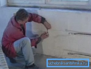 Для замацавання радыятара неабходна ўсталяваць кранштэйны