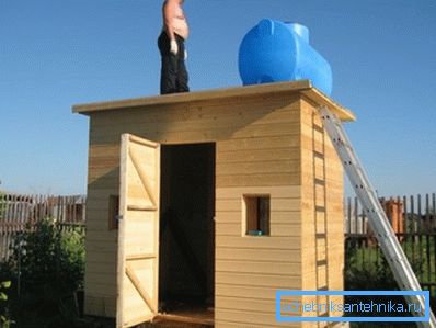 Для абароны дрэва трэба апрацаваць адмысловым насычэннем Для абароны дрэва трэба апрацаваць адмысловым насычэннем
