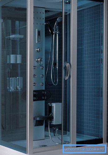 Душавая кабіна 110х90 закрытага тыпу можа быць цалкам стыльнай і акуратнай.
