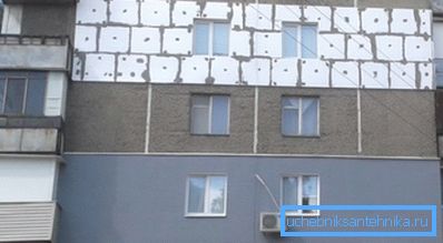 Эфектыўным спосабам энергазберажэння з'яўляецца цеплаізаляцыя вонкавых сцен будынка пры дапамозе пенапластавых панэляў. Эфектыўным спосабам энергазберажэння з'яўляецца цеплаізаляцыя вонкавых сцен будынка пры дапамозе пенапластавых панэляў.