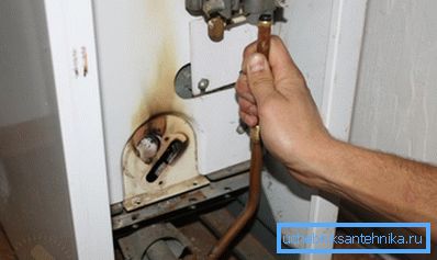 Калі прапала полымя, магчыма трэба прачысціць газавы патрубок. Калі прапала полымя, магчыма трэба прачысціць газавы патрубок.