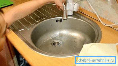 Фіксуем праточны награвальнік на мыйцы Фіксуем праточны награвальнік на мыйцы