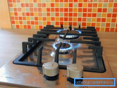 Газавая пліта, якая працуе ад балонаў