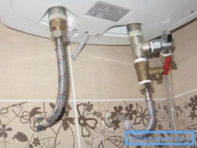 Выкарыстоўваць шлангі вельмі непажадана. На гарачай вадзе яны служаць нядоўга. Выкарыстоўваць шлангі вельмі непажадана. На гарачай вадзе яны служаць нядоўга.