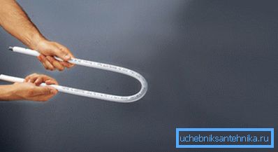 Як сагнуць металлопластіковые трубу