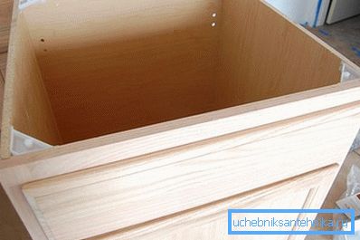 Палукашак без стальніцы Палукашак без стальніцы