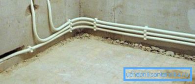 Крепеж для металлопластіковых труб пры правядзенні сістэмы ацяплення