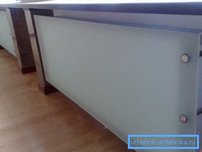 Як выбраць дэкаратыўныя экраны для батарэй ацяплення: агляд