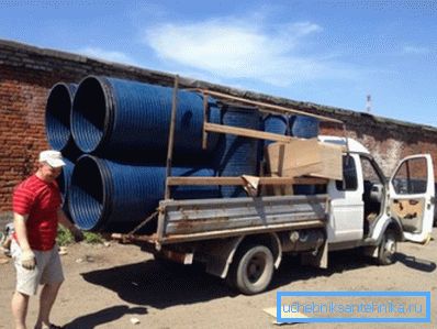 Лёгкі вага значна спрашчае ўсю працу з такім матэрыялам
