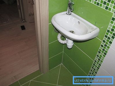 Маленькая ракавіна на сцяне Маленькая ракавіна на сцяне