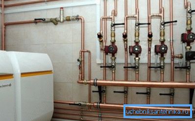 Медны трубавая разводка практычна не схільная карозіі Медны трубавая разводка практычна не схільная карозіі
