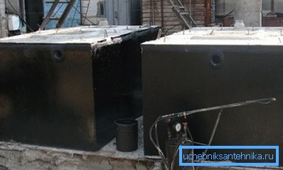 Металічны рэзервуар для сцёкавых вод Металічны рэзервуар для сцёкавых вод