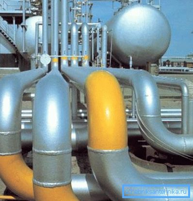 Многія заўважалі, што прыродны газ мае маркіроўку жоўтага колеру. Многія заўважалі, што прыродны газ мае маркіроўку жоўтага колеру.