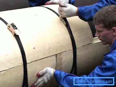 Мантаж шкарлупіны на трубы вялікага памеру. Мантаж шкарлупіны на трубы вялікага памеру.