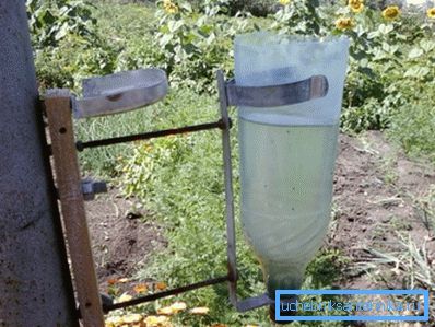 Мыць рукі можна з дапамогай розных прыстасаванняў Мыць рукі можна з дапамогай розных прыстасаванняў
