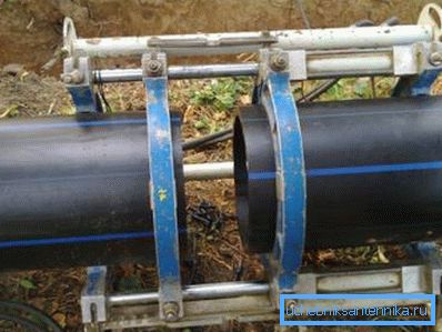 На дадзеным фота прадстаўлены найпросты апарат для выканання апісванай аперацыі На дадзеным фота прадстаўлены найпросты апарат для выканання апісванай аперацыі