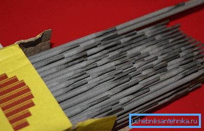 На гэтым фота прадстаўлены электроды маркі З На гэтым фота прадстаўлены электроды маркі З