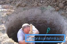 На фота - працэс копке На фота - працэс копке