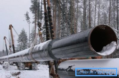 На фота - газаправод з зварных элементаў