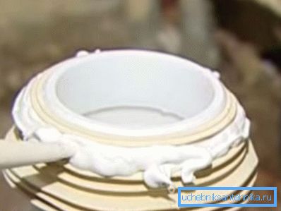 На фота - нанясенне герметыка На фота - нанясенне герметыка