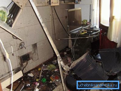 На фота - наступствы ўстаноўкі няякаснай мадэлі: на бяспекі лепш не эканоміць На фота - наступствы ўстаноўкі няякаснай мадэлі: на бяспекі лепш не эканоміць