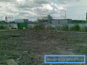 На фота - санітарная зона каналізацыі На фота - санітарная зона каналізацыі
