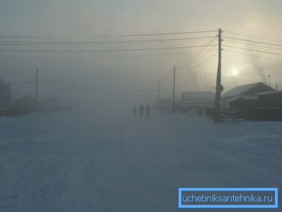 На фота - зімовы дзень у Верхаянску. На фота - зімовы дзень у Верхаянску.