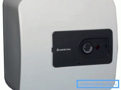 Назапашвальны воданагравальнік на 10 літраў пад ракавіну ARISTON PRO 10 ST R / 3