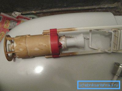 Налёт іржы можа стаць прычынай закліноўвання рухаюцца частак