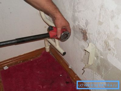 Нарэзка разьбы на старой трубе Нарэзка разьбы на старой трубе