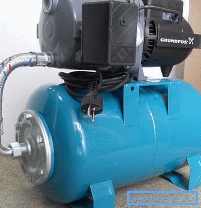 Помпавая станцыя ад Grundfos.