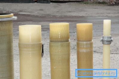 Узоры труб з злучэннямі розных тыпаў.