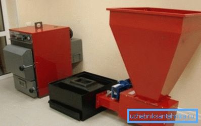 Асобны бункер, стык з рознымі відамі цвёрдапаліўных катлоў Асобны бункер, стык з рознымі відамі цвёрдапаліўных катлоў