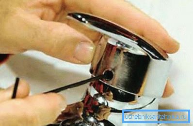 Адкручванне фіксатара ручкі Адкручванне фіксатара ручкі