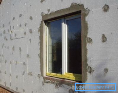 Плястыкавыя футра звядзе страты цяпла да мінімуму.
