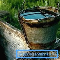 Чаму ў калодзежы мутная вада, калі яму «сто гадоў у абед» і ўвесь драўляны драбы прагніў, адказ відавочны - за ім таксама трэба даглядаць