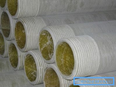 Пры такой жа таўшчыні сценак, як у сталёвай трубы, шклопластыкавыя саступае ёй у трываласці вельмі нязначна.