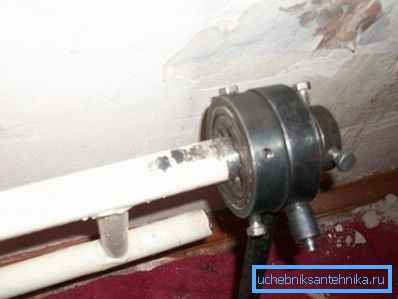 Прыклад выканання нарэзкі разьбы Прыклад выканання нарэзкі разьбы