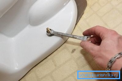 Трывала закруціце крапежныя балты