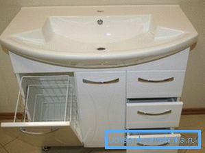 Самы просты і практычны варыянт - ўстаноўка ракавіны з тумбай ў ваннай Самы просты і практычны варыянт - ўстаноўка ракавіны з тумбай ў ваннай