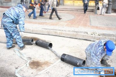 Сегменты трубаправода падцягваюцца ўслед за мыслікам Сегменты трубаправода падцягваюцца ўслед за мыслікам