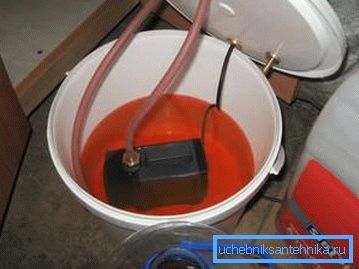 Шнурок і палка, напэўна, спатрэбіліся б для бяспечнага выманне помпы Шнурок і палка, напэўна, спатрэбіліся б для бяспечнага выманне помпы