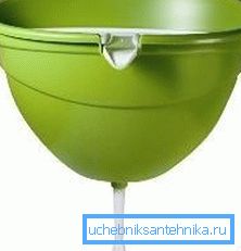 Сістэмы з пластмасавымі клапанамі набываць не рэкамендуецца, паколькі яны маюць адносна невялікі тэрмін эксплуатацыі і пры нагрэве на сонца пачынаюць цячы